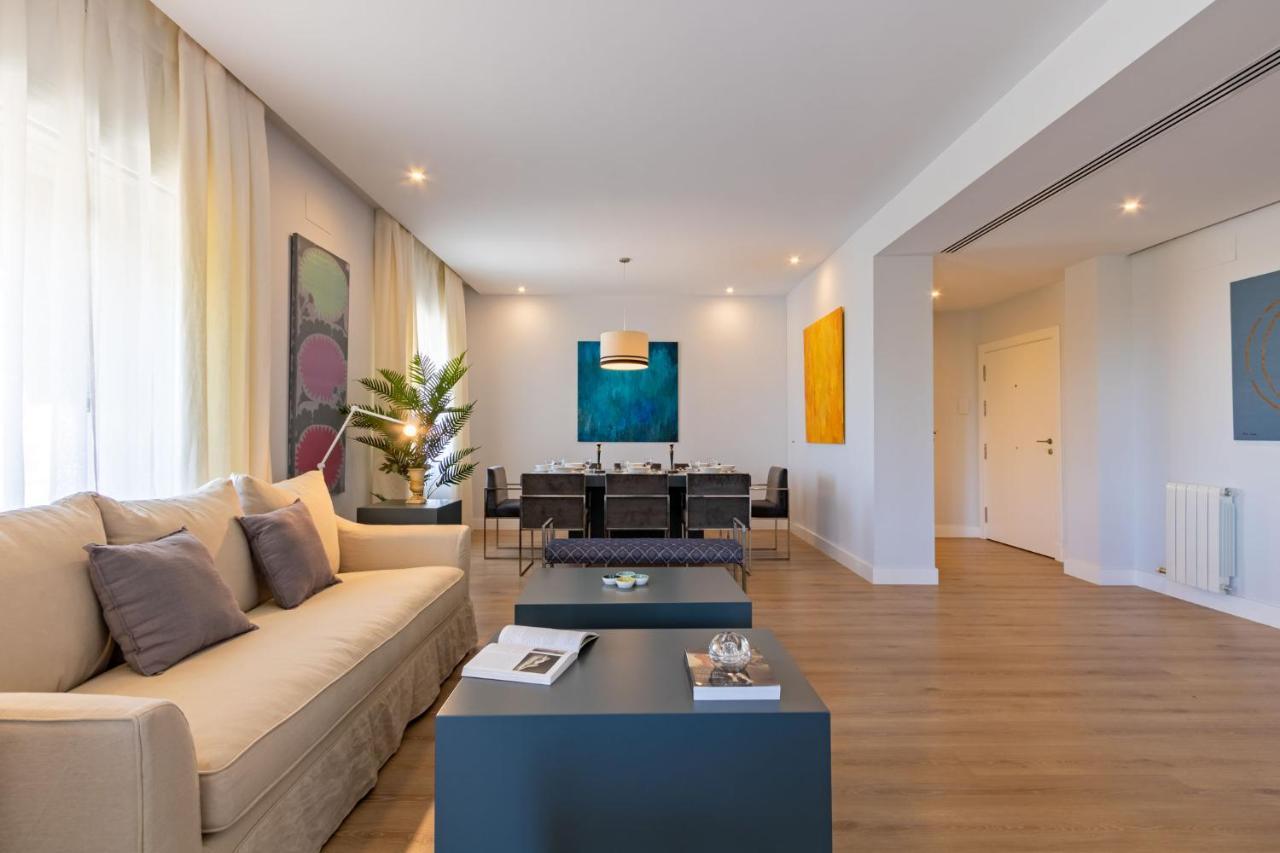 Apartamento Plaza De Espana Deluxe By Valcambre *